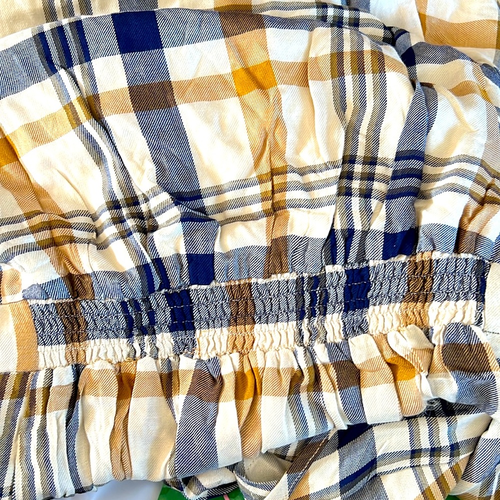 NWT SKIES ARE BLUE EMBROIDERED PLAID FAUX WRAP TOP SIZE: SMALL COLOR: PLAID - Picture 6 of 8